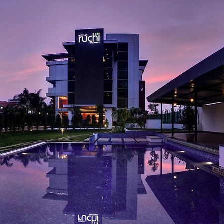 Hotel Le Ruchi The Prince Mysore Exterior photo
