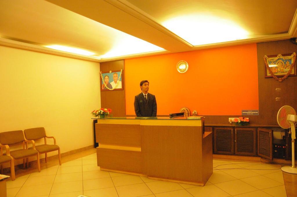 Hotel Le Ruchi The Prince Mysore Exterior photo